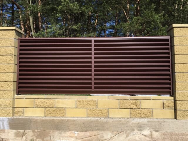 заборы для жилищных комплексов zabory-dlya-zuliwnux kompleksov