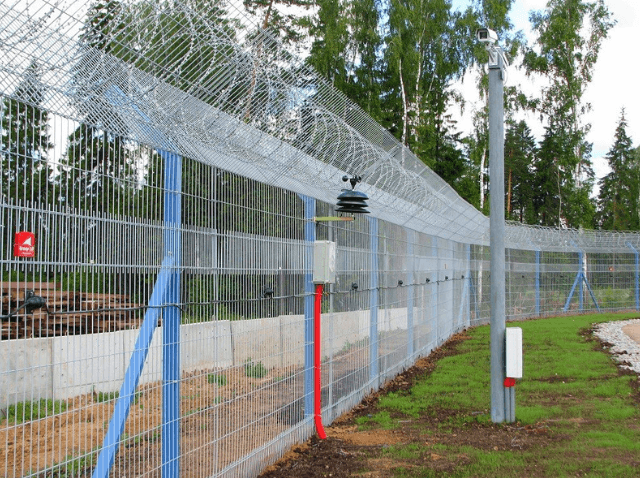 Безопасный забор bezopasnuy-zabor