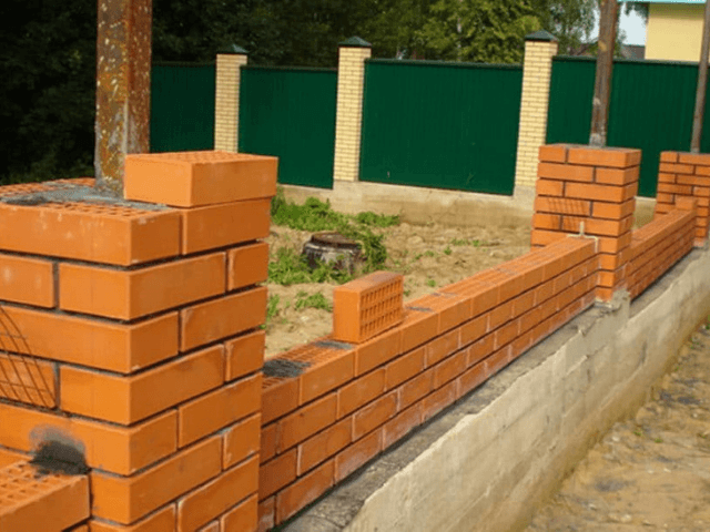 забор для коттеджа zabor-dlya-kotedga