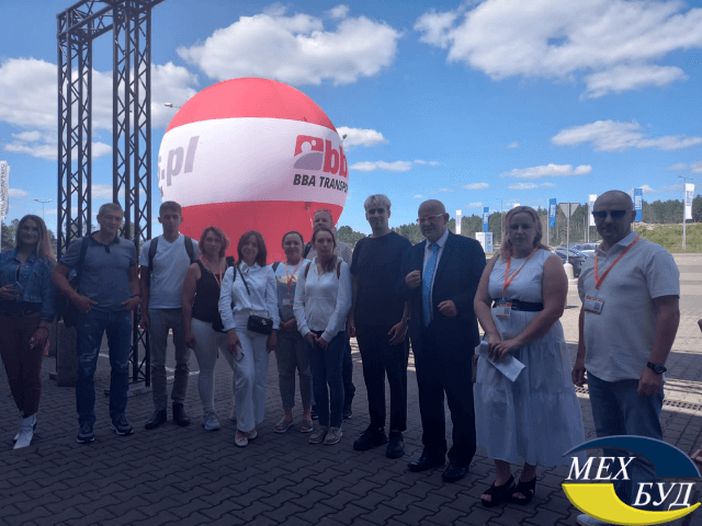 poland (8) poland (8)