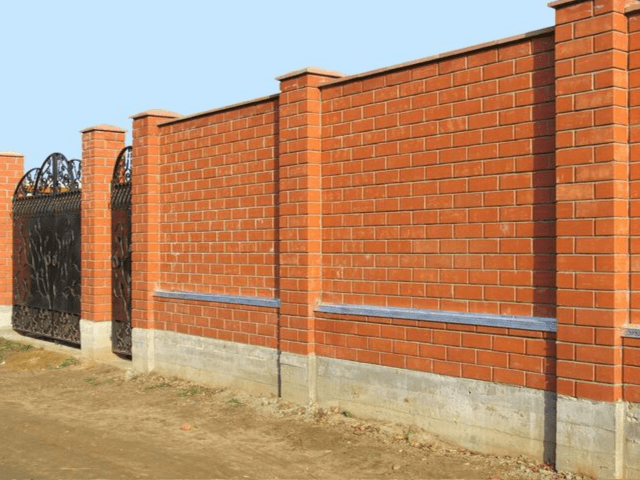 высокие заборы vusokie -zaboru