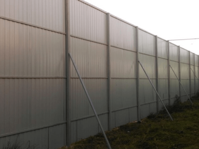 высокие заборы vusokie -zaboru