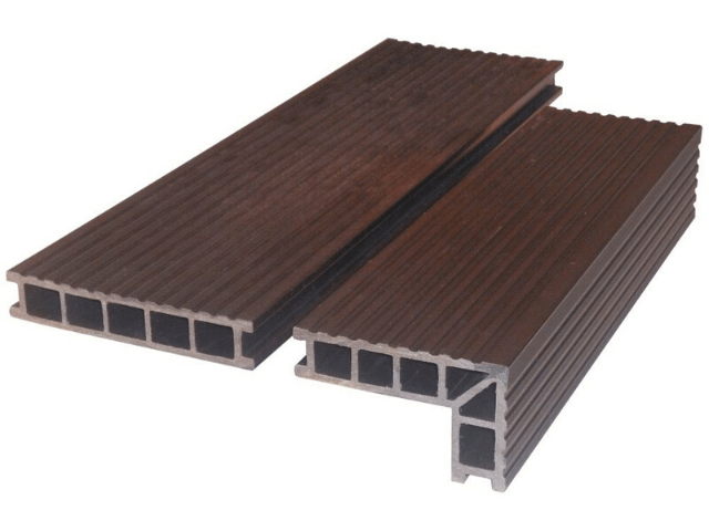 ворота из террасной доски vorota-iz- terrasnoy-doski