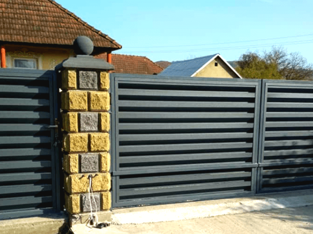 отделка столбов забора otdelka-stolbov-zabora