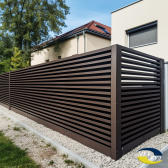 AnnaV front view solid horizontal aluminum wall fence color Cho 40998558 cc3d 4c9d 9463 6bd53593a8e7