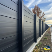 zovmarketing A 2.2 meter tall fence made from solid horizonta 832e8589 b150 4322 ae31 8b67fbcc98d7 3