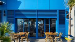 zovmarketing A coastal caf exterior featuring horizontal meta 755f56e0 4280 4a5b 87c7 43aecc8331b1 1