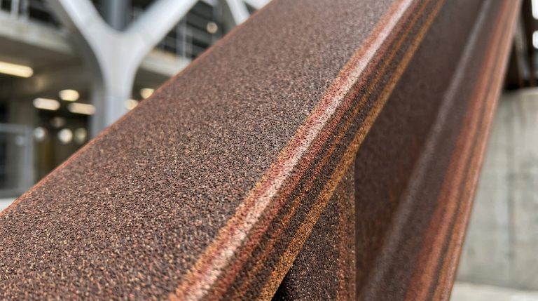 Альтернатива corten: как порошковая покраска имитирует ржавую сталь
